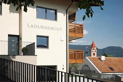 Ladurnergut – Dorf Tirol